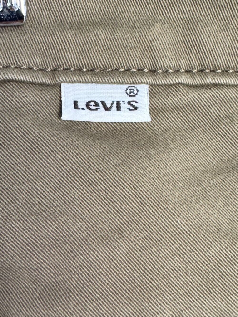 Levi’s Women’s Olive Green Chino Pants Size 12 Straight Leg Casual Khaki - Picture 5 of 8